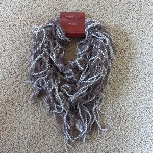 DRESSBARN SCARF